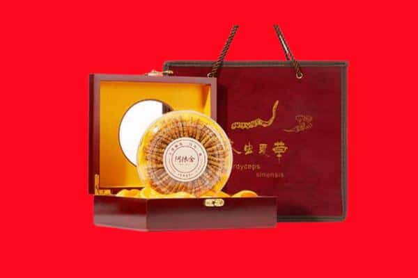 收购资讯:黔西南州册亨回收冬虫夏草是按克吗